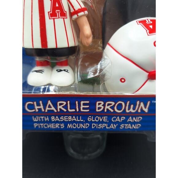 35)Memory Lane Charlie Brown You’re An All Star Baseball Action Figure NEW - Picture 2 of 7